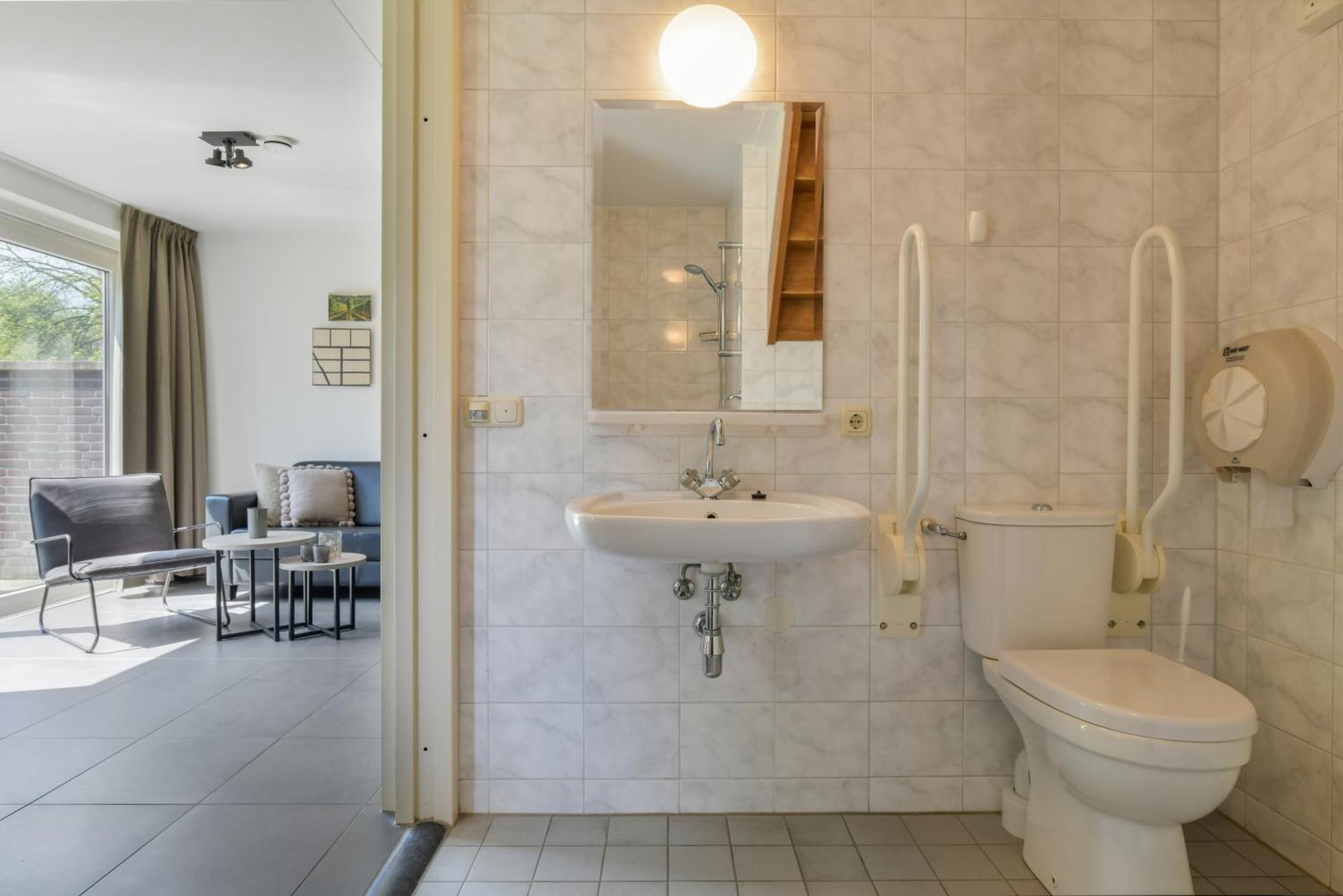 Summio Vakantiepark Reevallis Vijlen Habitación foto